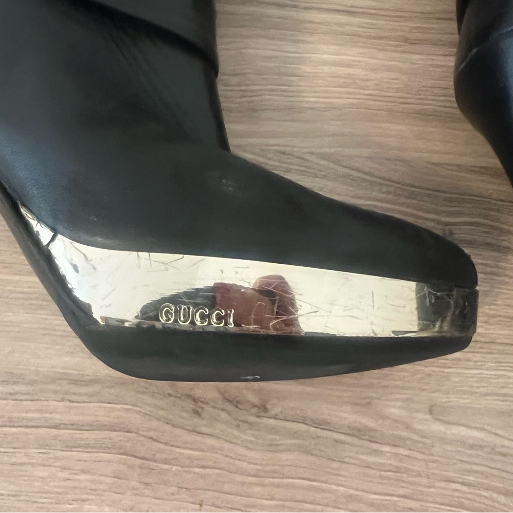 GUCCI Leather Ankle Lace up Boot Platform Heel Color Black Gold Interior - Picture 12 of 13